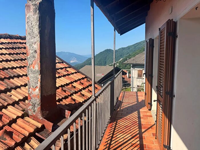 Appartamento bilocale in vendita in Aurano