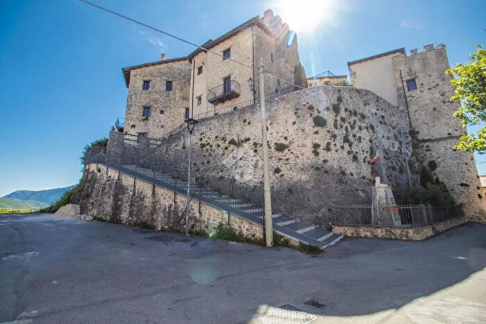 Casa monolocale in vendita in Piazza del Popolo, Cittaducale