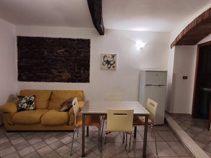 Appartamento bilocale in affitto in Centro, Carrara