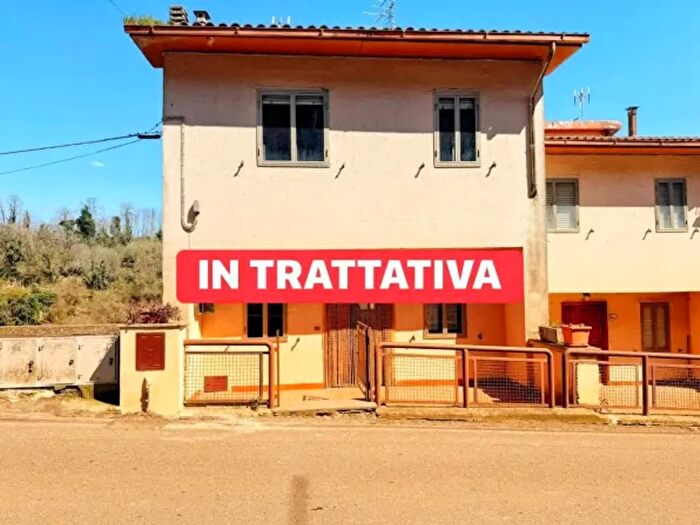 Appartamento con 5 locali in vendita in Via Indipendenza, Onano