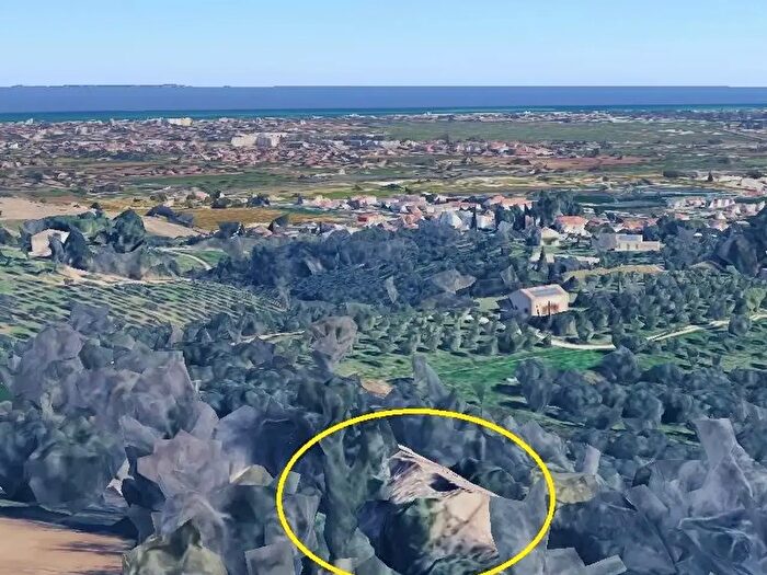 Casa con 8 locali in vendita in Fano