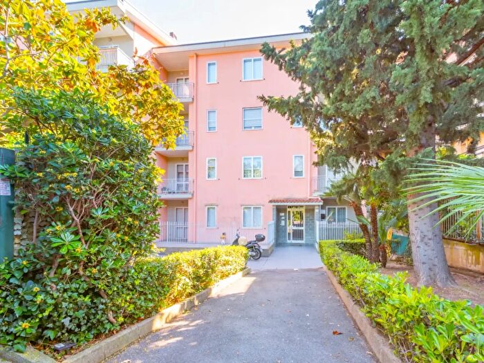 Appartamento quadrilocale in vendita in Via S Eugenio, Ceriale