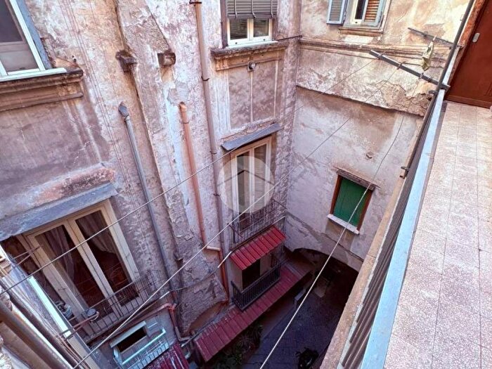 Casa con 6 locali in vendita in Via LAURA OLIVA MANCINI, Quartieri Spagnoli, Napoli
