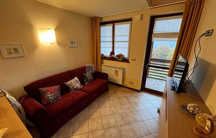 Appartamento quadrilocale in vendita in Via Corona Boreale, Frabosa Soprana