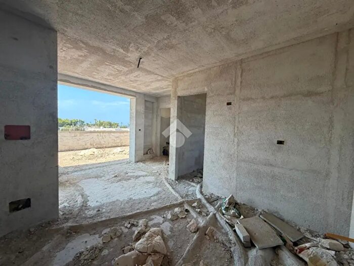 Casa trilocale in vendita in Via Stromboli, Taviano