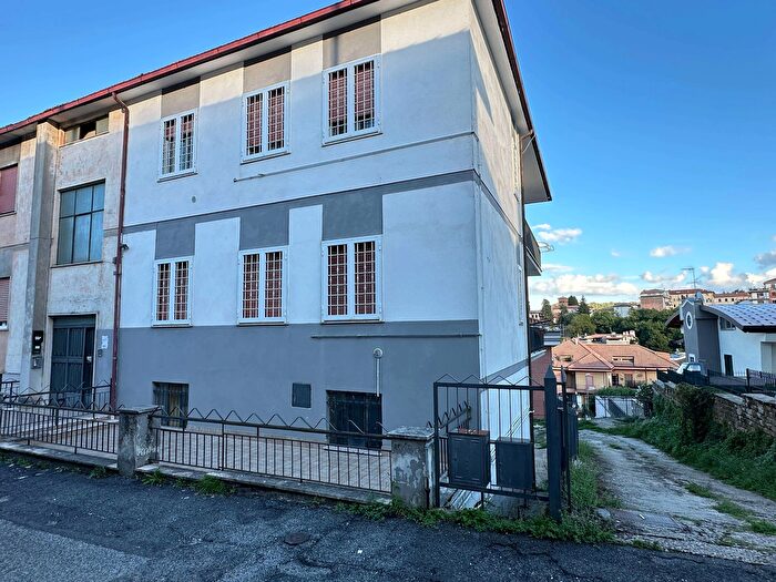 Appartamento con 5 locali in vendita in Segni