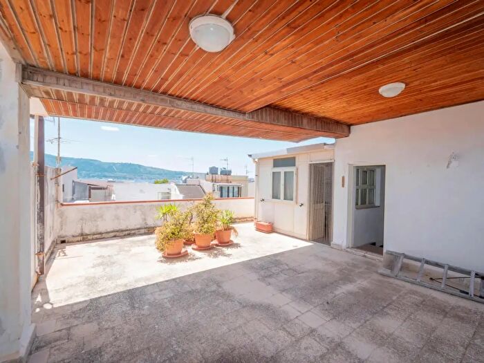 Appartamento quadrilocale in vendita in Via Pozzo Nonna, Messina