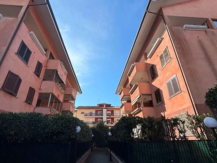 Appartamento quadrilocale in vendita in Trecate