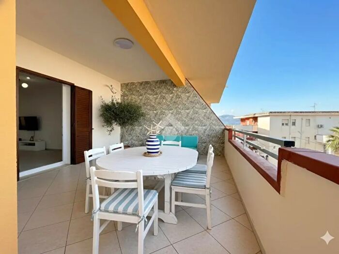 Appartamento con 6 locali in vendita in Via Mar Tirreno, Alcamo