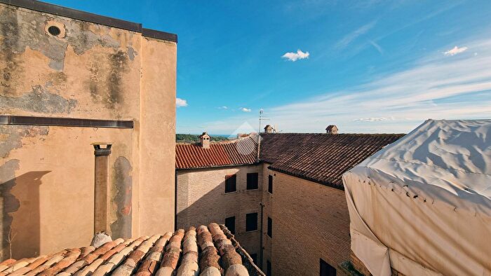 Casa quadrilocale in vendita in Via Roma, Monteprandone