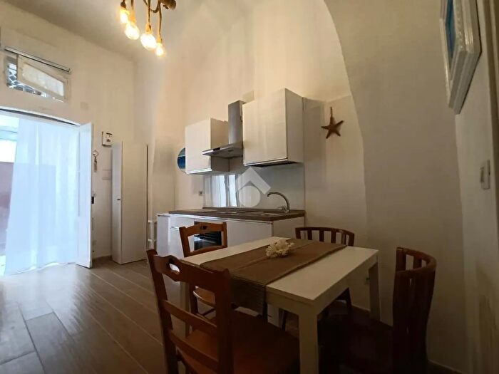 Casa monolocale in affitto in Vico Mutassi, Mola Di Bari