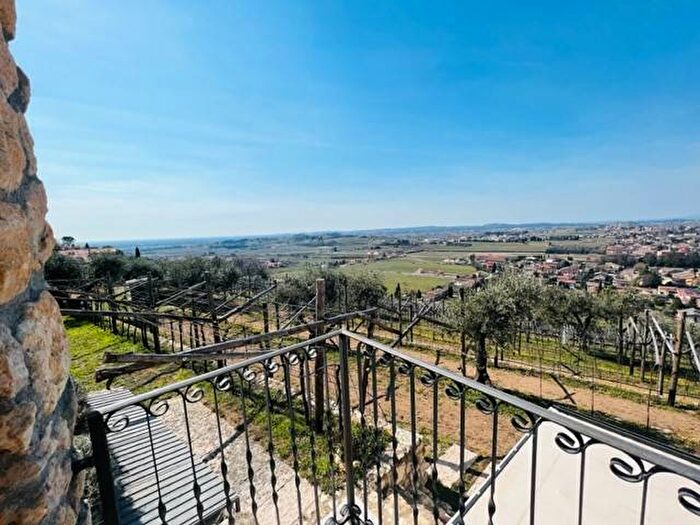 Appartamento trilocale in affitto in Via Semonte, Centro, San Pietro in Cariano