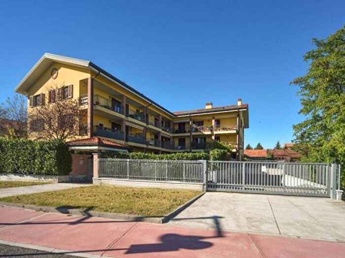 Appartamento trilocale in affitto in Centro, Cernusco sul Naviglio