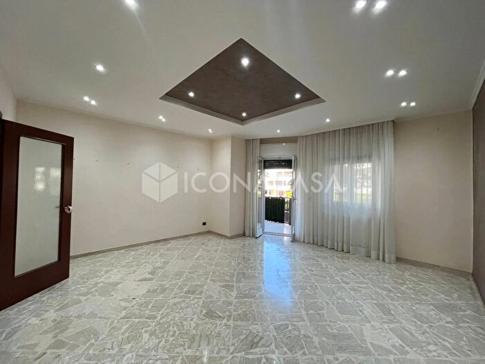 Appartamento quadrilocale in vendita in Via Tenente Cesare Suglia, Bari