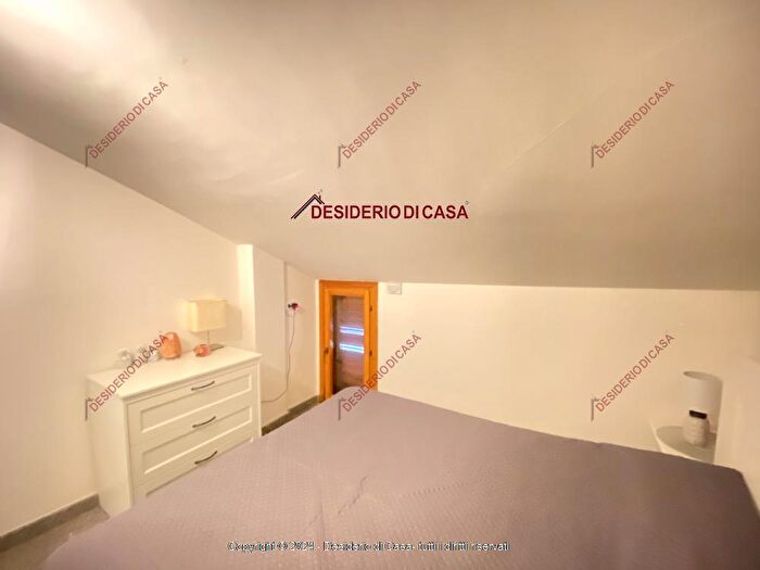 Appartamento quadrilocale in vendita in Ss Campofelice di Roccella Pa Italia, Campofelice Di Roccella