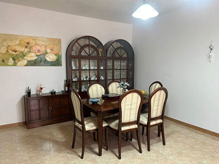 Appartamento con 6 locali in vendita in Via Dino Campana, Centro, Ronciglione