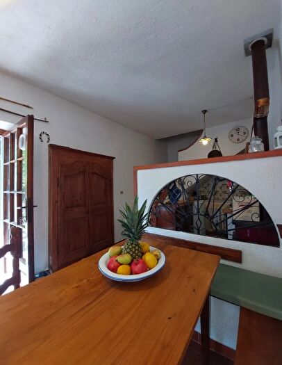 Casa bilocale in vendita in Stazzema