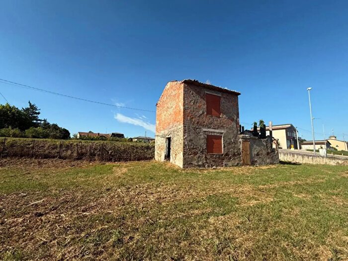 Casa bilocale in vendita in Ceregnano
