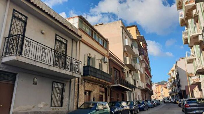 Appartamento bilocale in vendita in Via Palermo, Messina