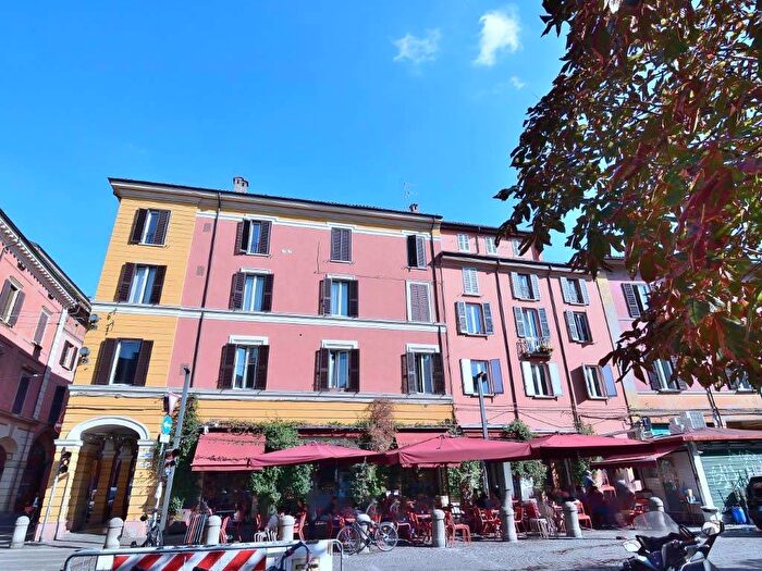 Appartamento trilocale in affitto in Via San Vitale, San Vitale, Bologna