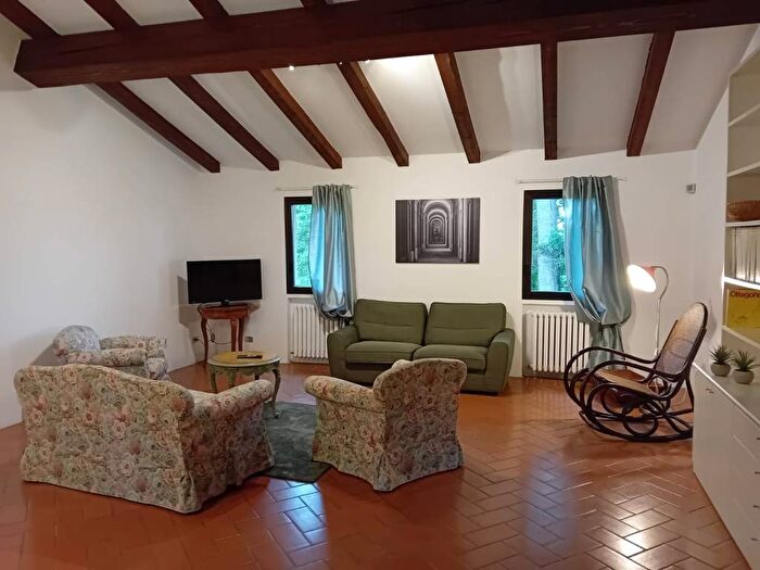 Appartamento con 5 locali in affitto in Via dellIndustria, San Vitale Roveri, Bologna