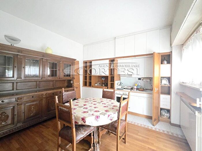 Appartamento trilocale in affitto in Centro, Umbertide