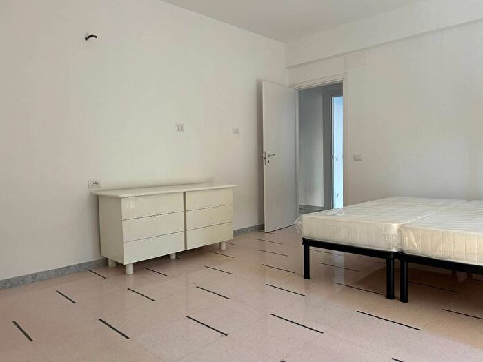 Appartamento bilocale in affitto in Via Attio Labeone, Quadraro, Roma