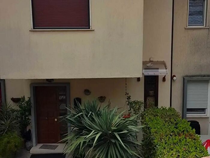 Appartamento con 12 locali in vendita in Via Valle Mauro, Sala Consilina