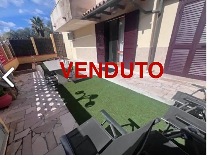 Appartamento con 7 locali in vendita in La Maddalena