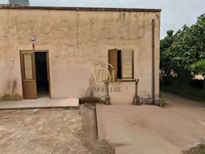 Casa quadrilocale in vendita in Contrada Terrenove, Marsala