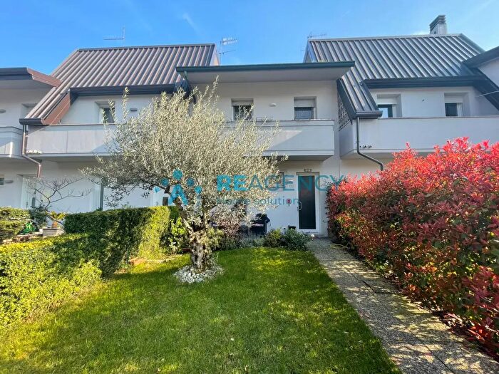 Casa con 5 locali in vendita in Altavilla Vicentina