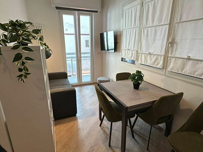 Appartamento bilocale in affitto in Via Giovanni Ameglio, Quarto Oggiaro, Milano