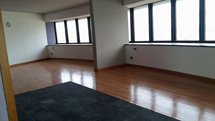 Appartamento con 5 locali in vendita in Latina