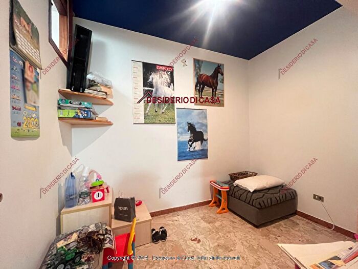 Appartamento con 7 locali in vendita in Casteldaccia