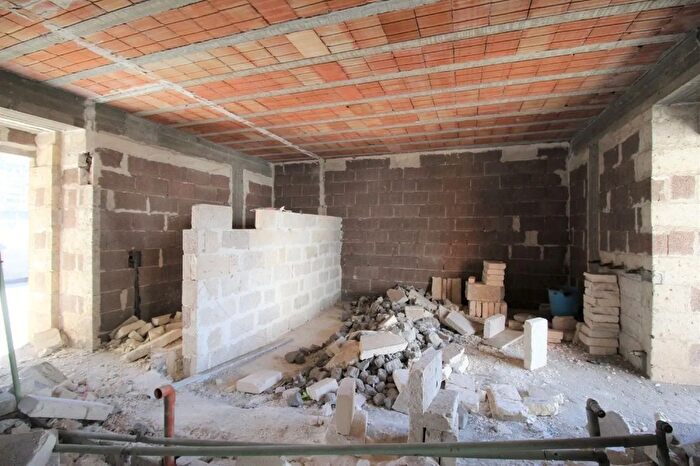 Appartamento trilocale in vendita in Via Migliaccio Galatone Le Italia, Galatone