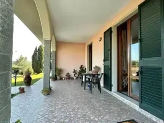 Casa con 6 locali in vendita in Via Maggio, Villafranca In Lunigiana