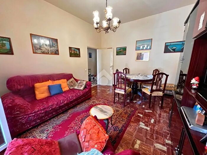 Casa trilocale in vendita in Via Gioberti, Pesaro
