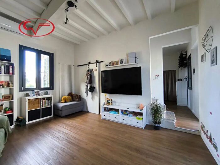 Casa quadrilocale in vendita in Via Pier Capponi, Figline e Incisa Valdarno