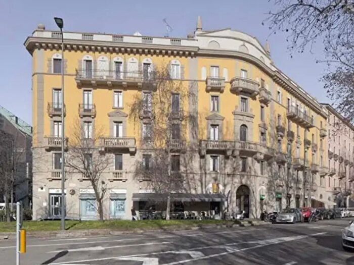 Appartamento bilocale in affitto in Piazzale Susa, Milano