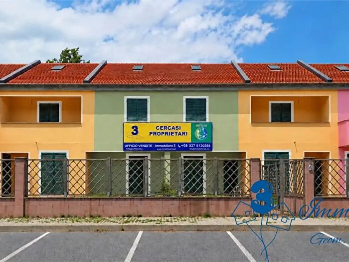 Casa quadrilocale in vendita in Villanova D'Albenga