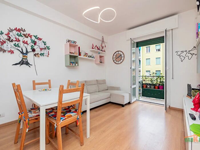 Appartamento bilocale in vendita in Via Baldo degli Ubaldi, Milano