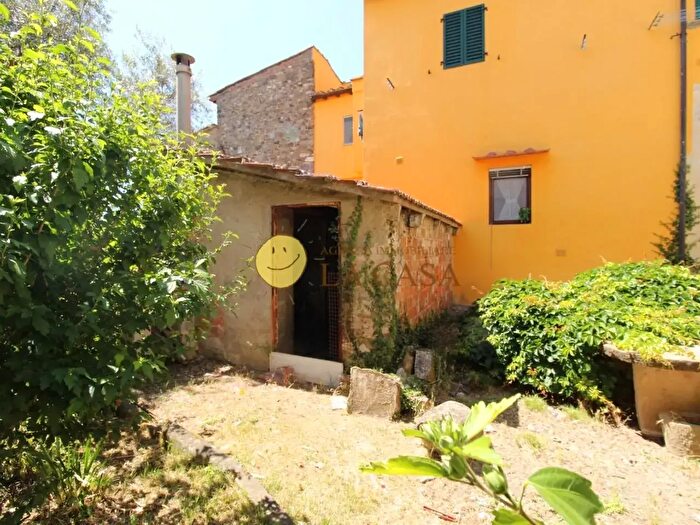 Appartamento quadrilocale in vendita in Reggello