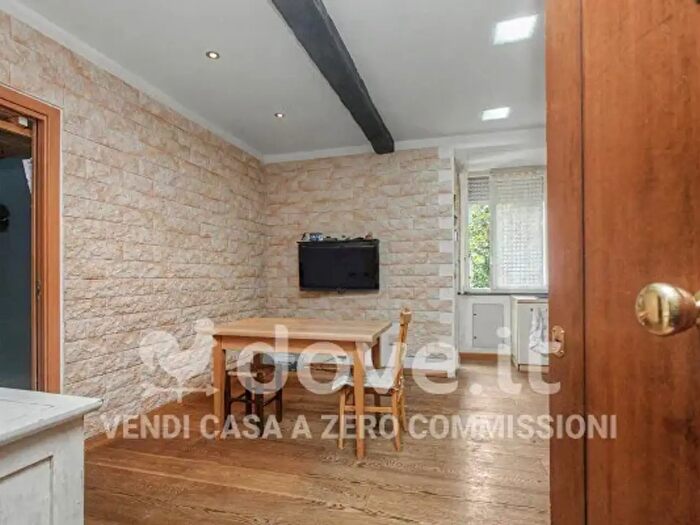 Appartamento trilocale in vendita in Via Trensasco c, Genova