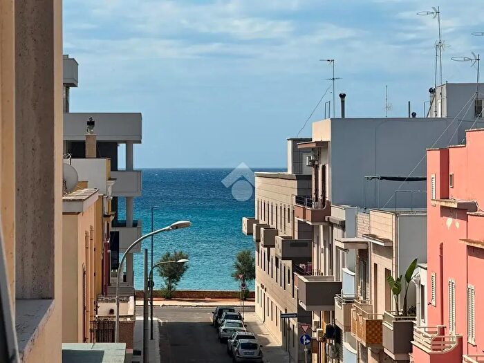 Appartamento con 5 locali in vendita in Via Filomarini, Gallipoli