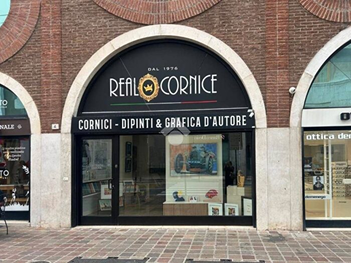 Casa bilocale in affitto in Via Giuseppe Verdi, Loggia Garibaldi, Brescia