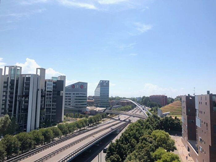 Appartamento bilocale in affitto in Via Marco Ulpio Traiano, Portello Parco Vittoria, Milano