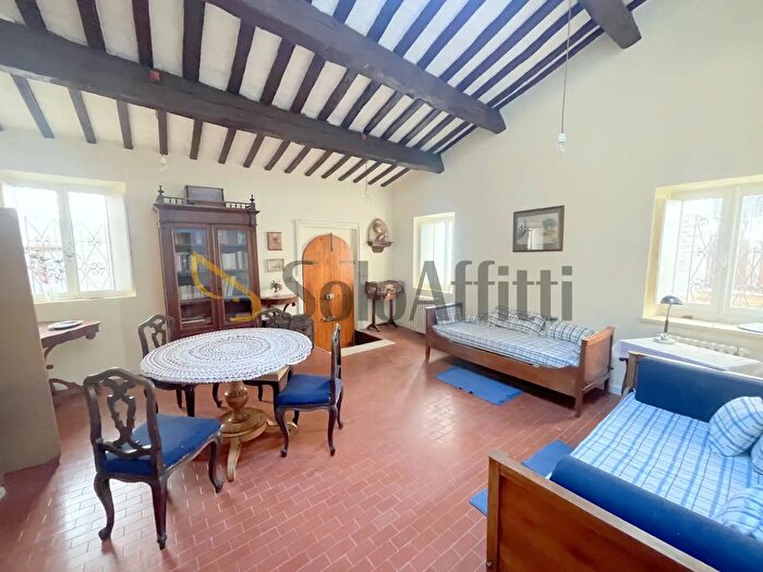 Casa trilocale in affitto in Osimo