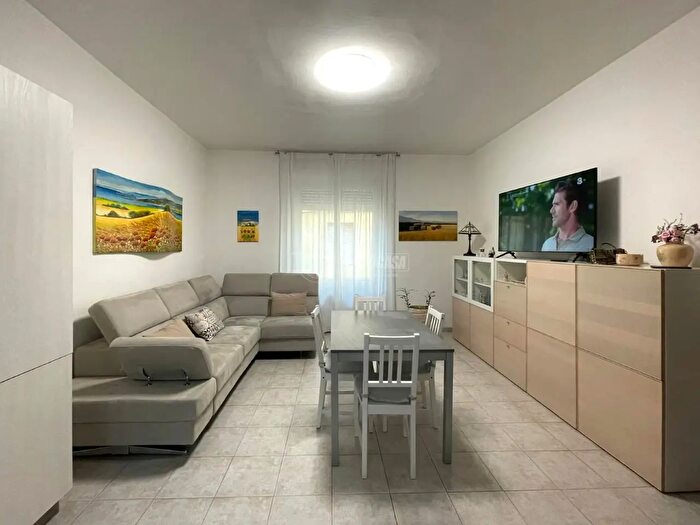 Appartamento trilocale in vendita in Seveso