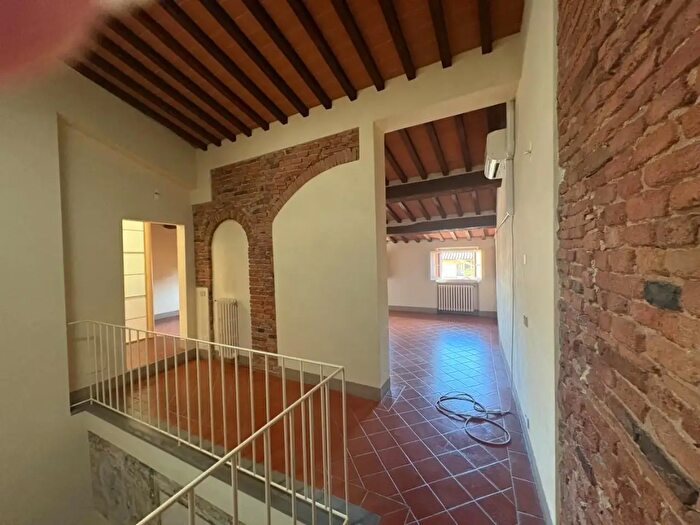 Appartamento quadrilocale in affitto in Pisa