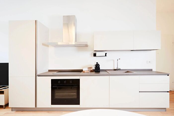 Appartamento bilocale in vendita in Via fra Cristoforo, Milano